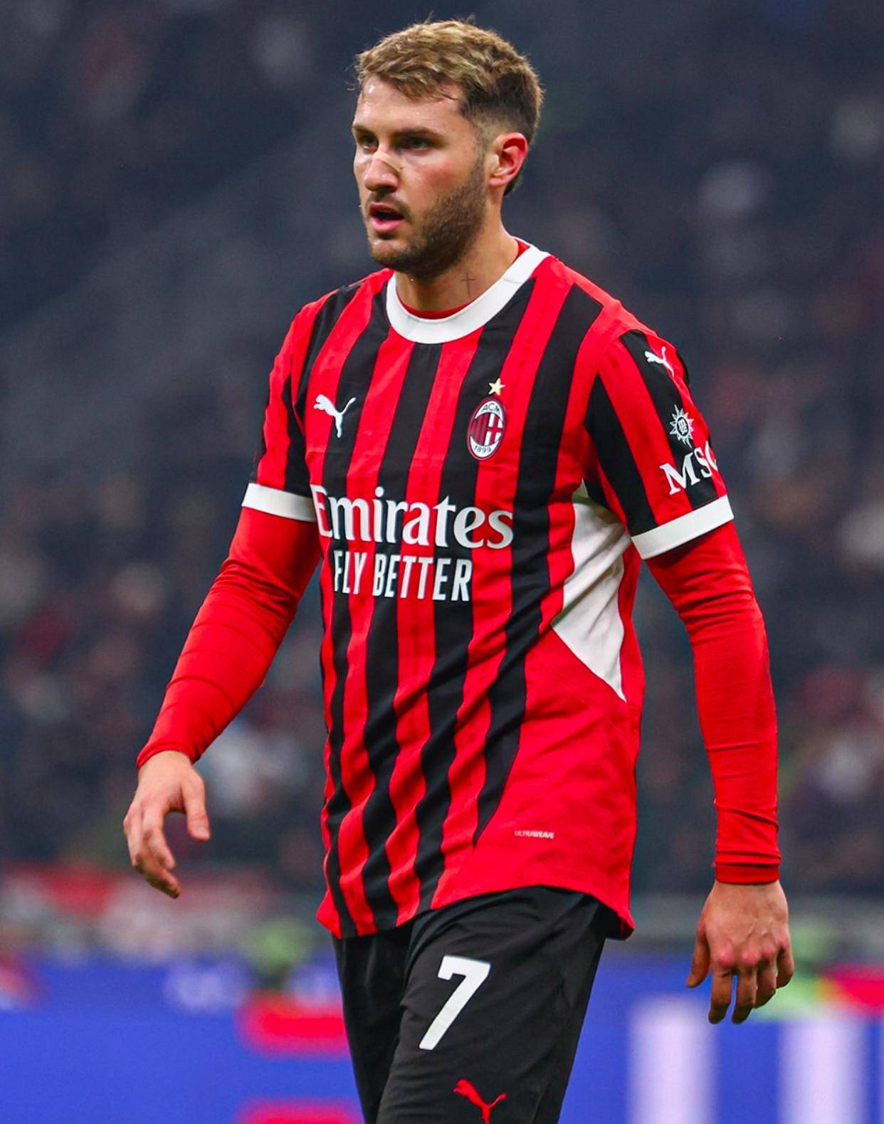 爱游戏服务今晚突围战来临,AC米兰围绕法甲刷新队史纪录,气氛紧张,更衣室氛围转暖的简单介绍